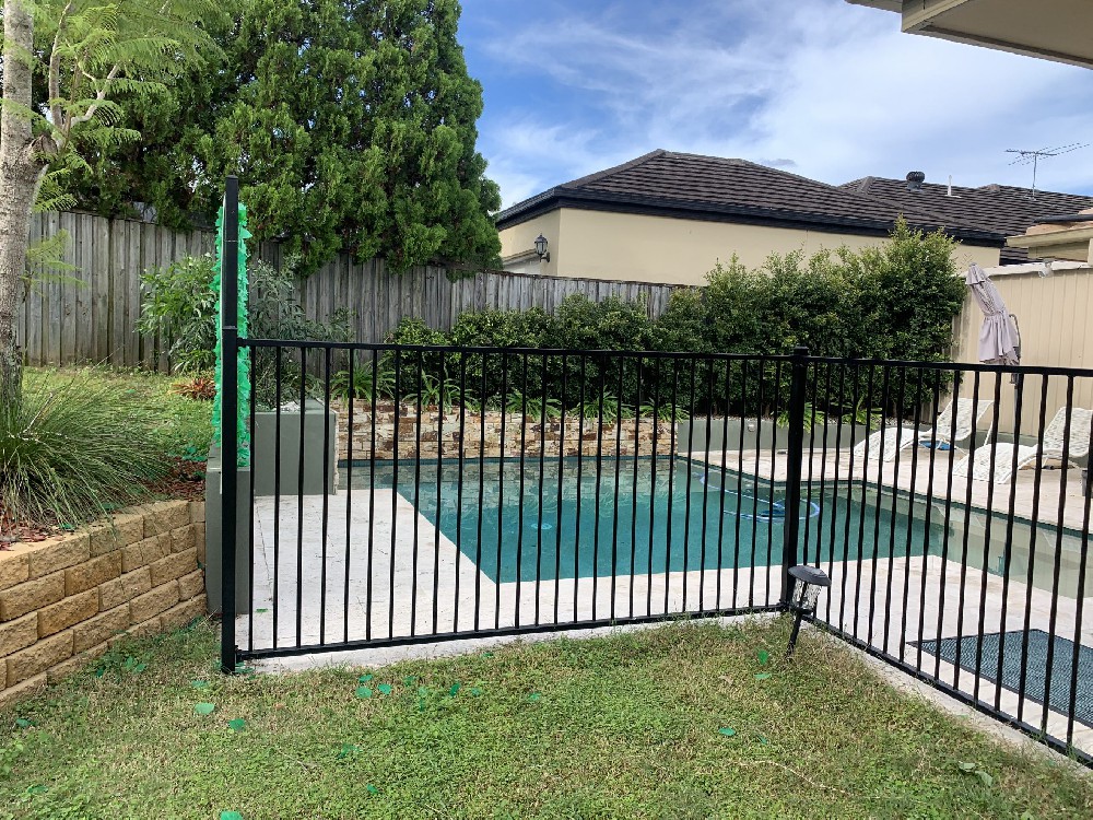 Aluminum Flat Top Fence